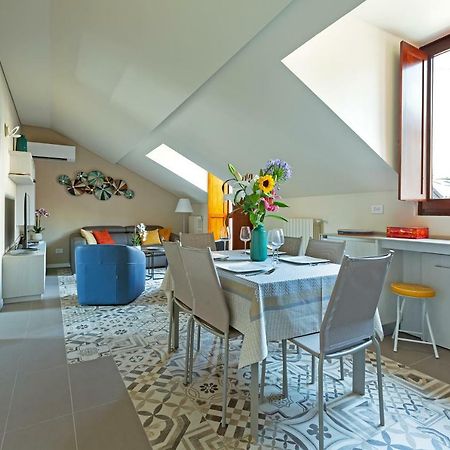 Ferienwohnung Renovated Penthouse Duomo & Via Torino Mailand Exterior foto